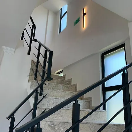 Efe Villa Seydiler