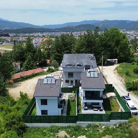 Efe Villa Seydiler