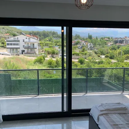 Efe Villa *